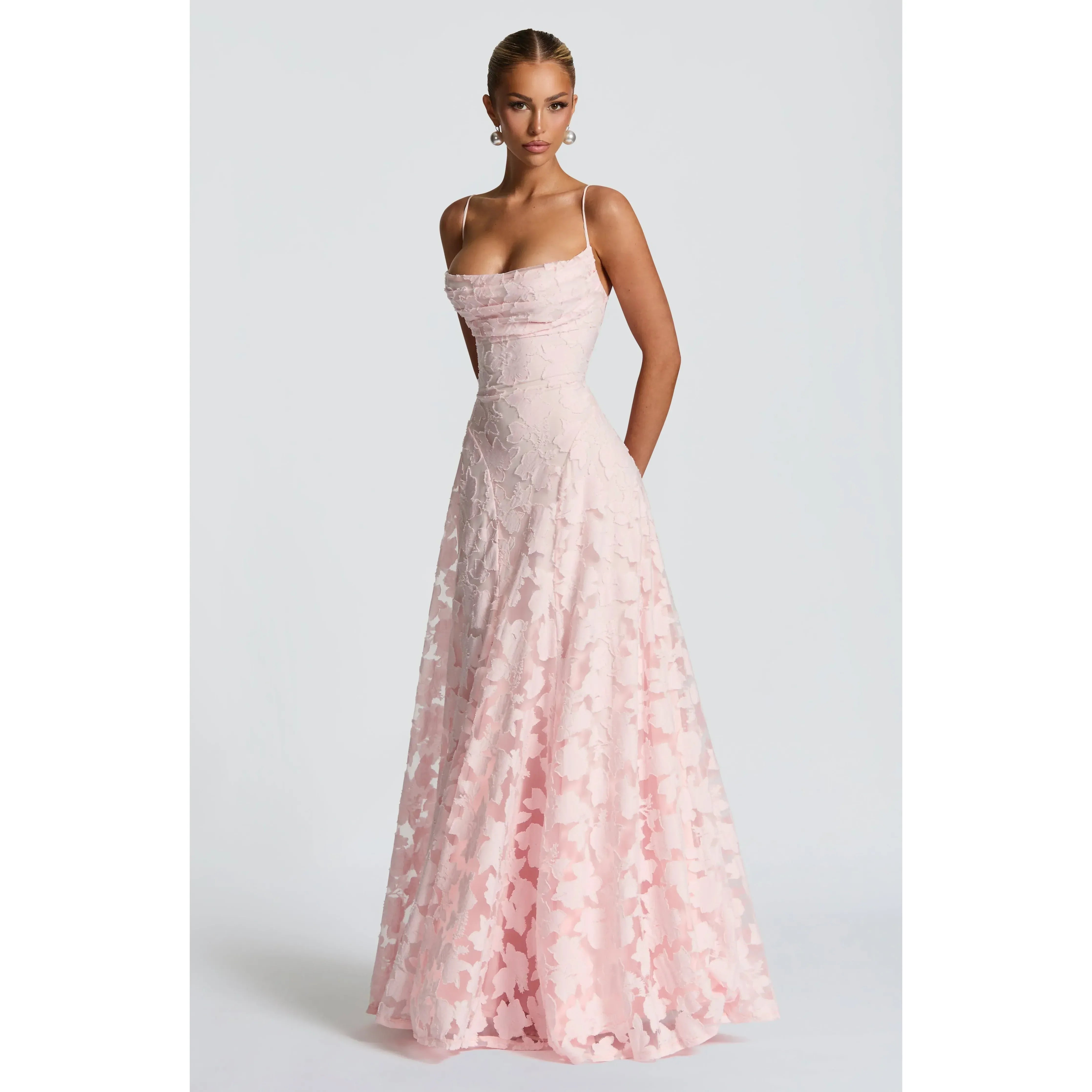 Vaynie | Elegant Maxi Dress