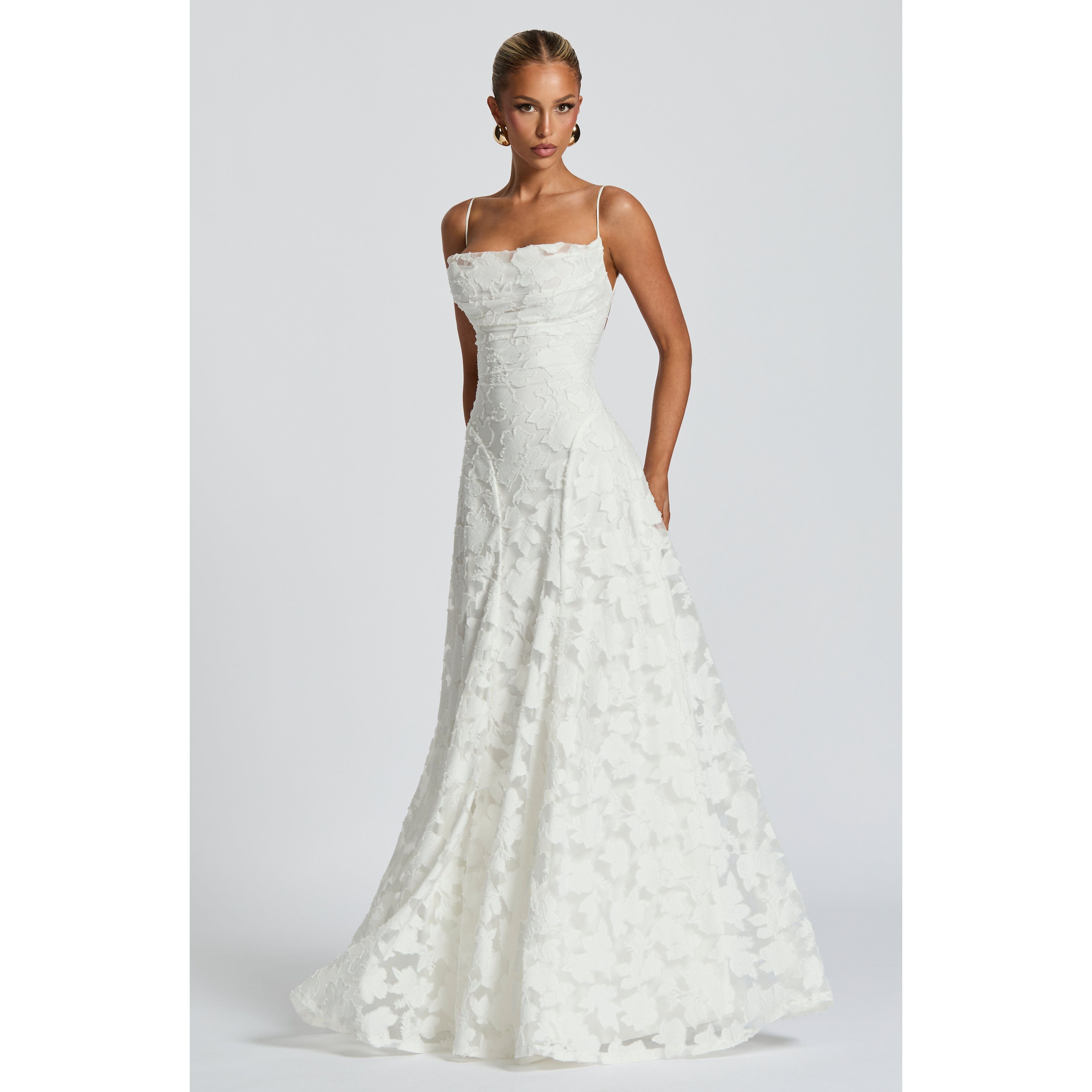 Maevy | Elegant Maxi Dress