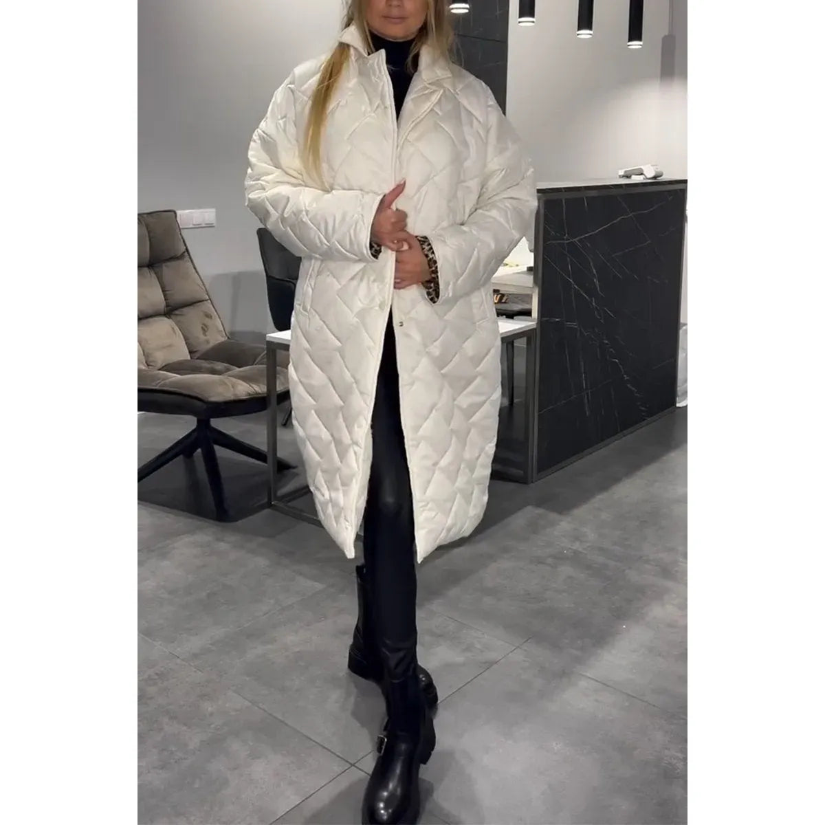 Kynzi™ | Elegant Quilted Coat