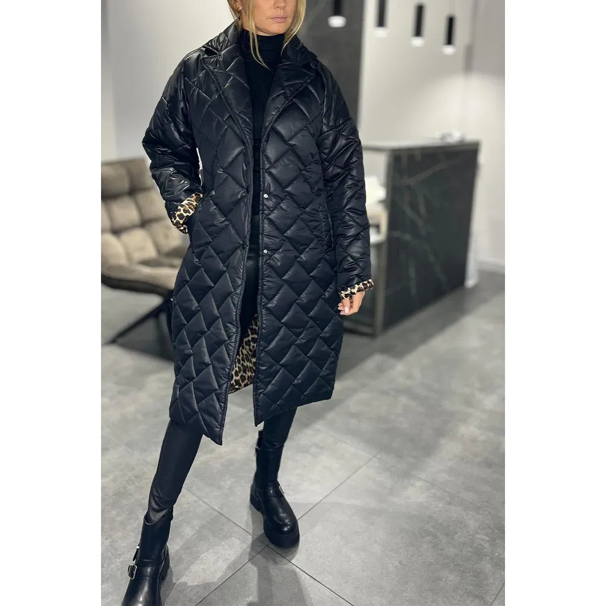 Kynzi™ | Elegant Quilted Coat